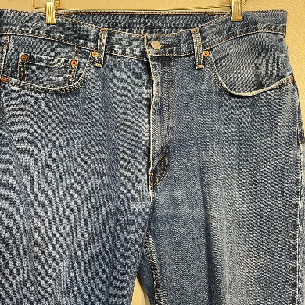 Levi's 550 Men's Straight Blue Jeans 38/34